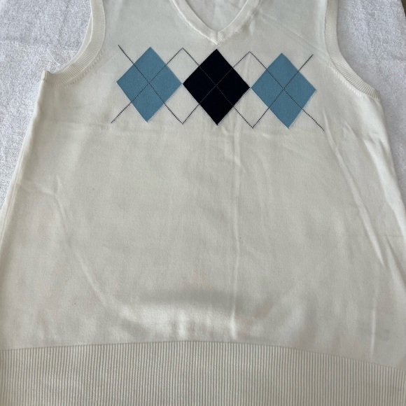 Old Navy Sweater Vest - Picture 2 of 3